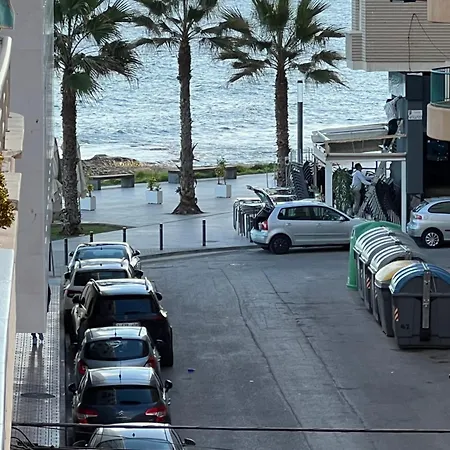 Beach Apartment Torrevieja トレビエハ